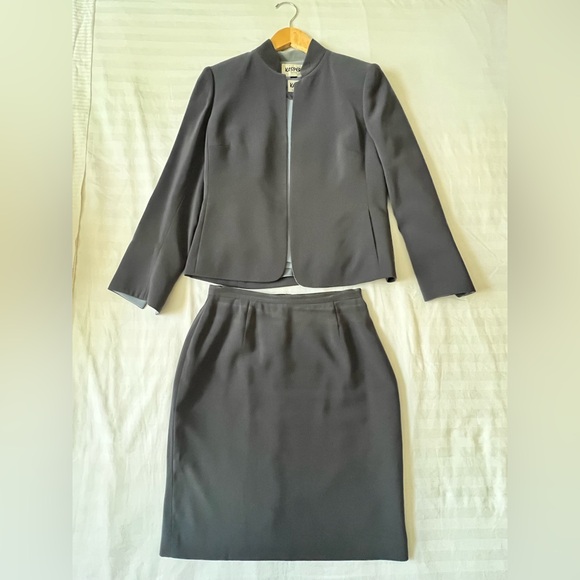 Kasper Charcoal 3 Piece Suit - Picture 5 of 9